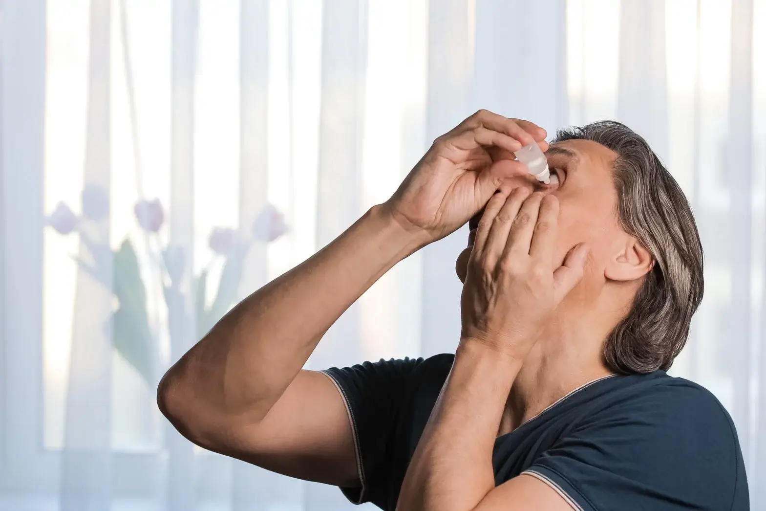 How to Cure Dry Eyes Permanently: A Comprehensive Guide